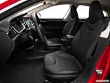  Front seats from Drivers Side photo